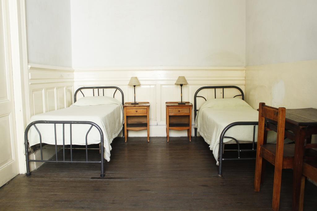 Hotel Bolivar Buenos Aires Oda fotoğraf
