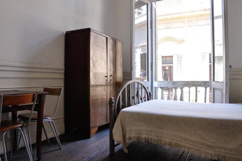 Hotel Bolivar Buenos Aires Oda fotoğraf